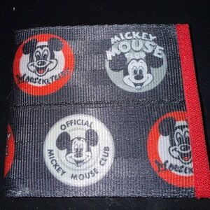 Harveys seatbelt Mickey Mouse‎ Club Boyfriend Wallet